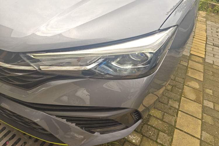 Used Roewe i5 2021 Revised Version 1.5L CVT Diamond Edition Left Front Headlight