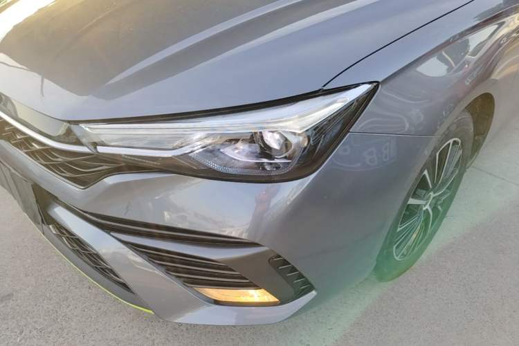 Used Roewe i5 2021 1.5L CVT Diamond Edition Left Front Headlight