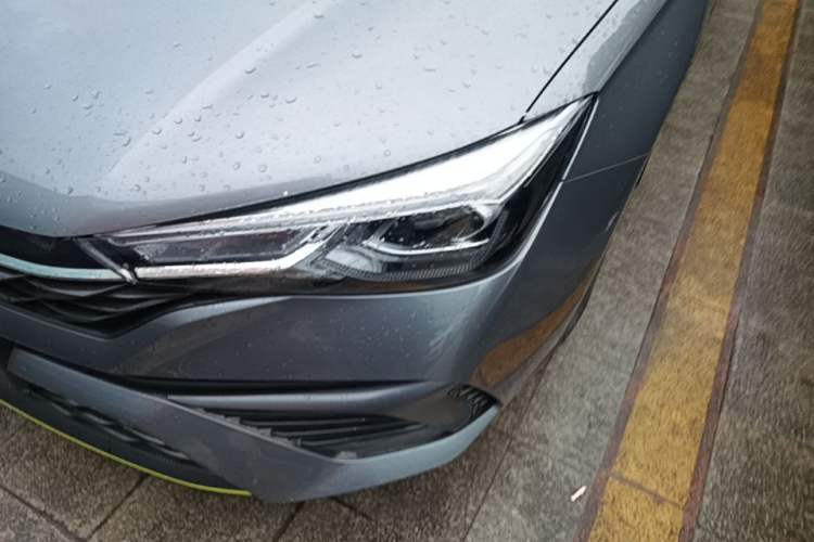 Used Roewe i5 2021 1.5L CVT Platinum Edition Left Front Headlight