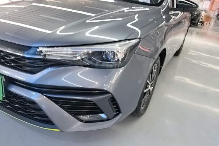 Used Roewe i5 2021 1.5L CVT Diamond Edition Left Front Headlight