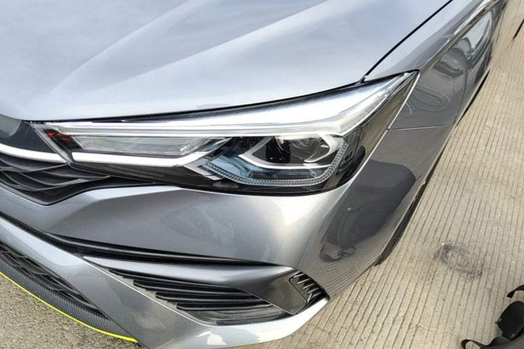Used Roewe i5 2021 1.5L CVT Diamond Edition Left Front Headlight