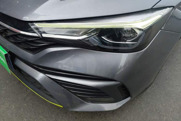 Used Roewe i5 2021 Revised Version 1.5L CVT Diamond Edition Left Front Headlight