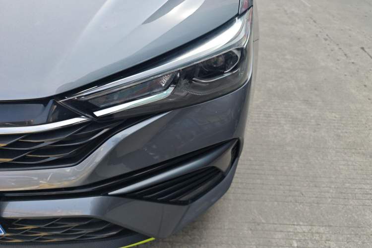 Used Roewe i5 2021 1.5L CVT Platinum Edition Left Front Headlight