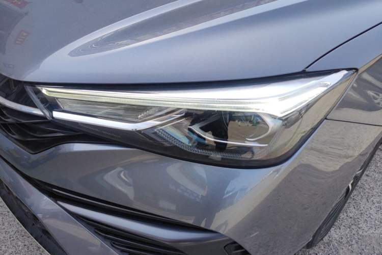 Used Roewe i5 2021 1.5L CVT Diamond Edition Left Front Headlight