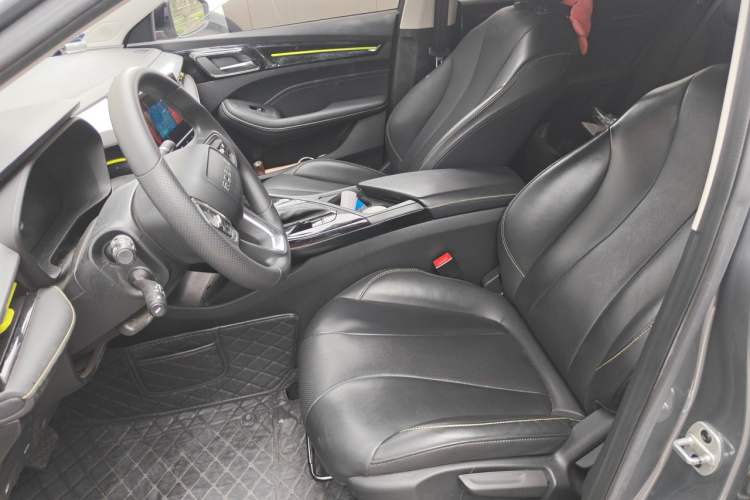 Used Roewe i5 2021 1.5L CVT Diamond Edition Left Front Seat