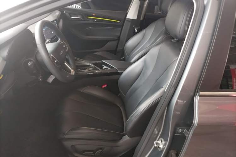 Used Roewe i5 2021 1.5L CVT Starry Edition Left Front Seat