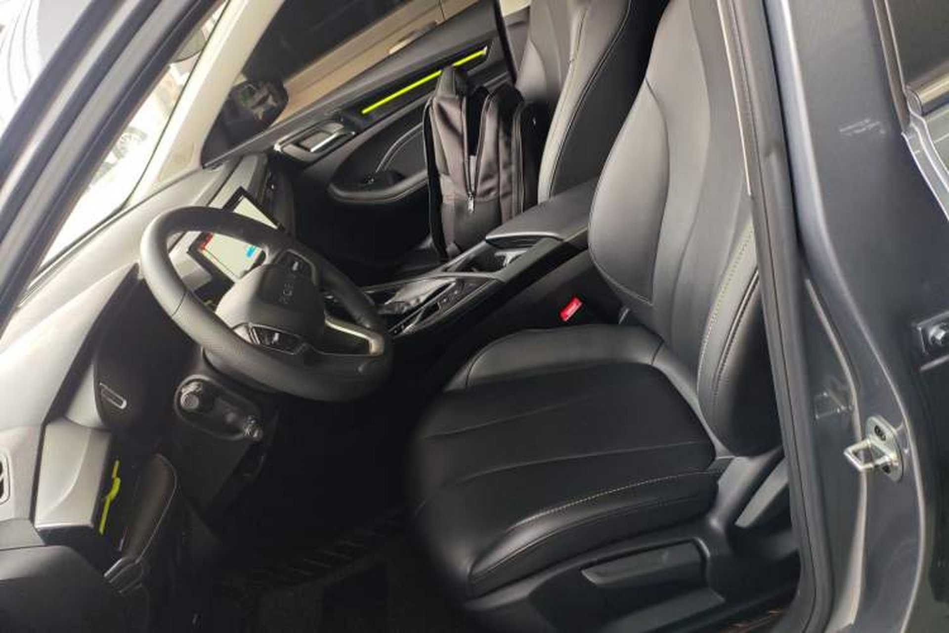 Used Roewe i5 2021 1.5L CVT Diamond Edition Left Front Seat