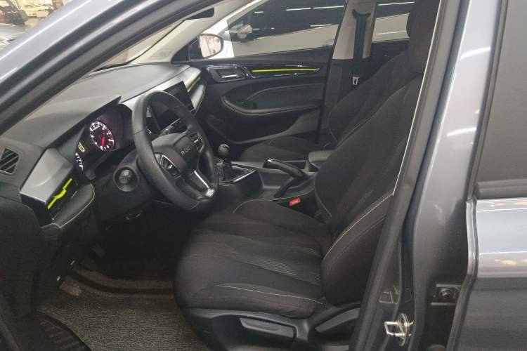 Used Roewe i5 2021 1.5L Manual Platinum Edition Left Front Seat