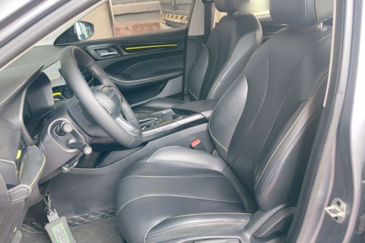 Used Roewe i5 2021 1.5L CVT Diamond Edition Left Front Seat