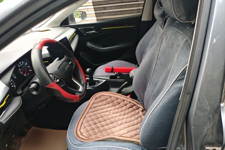 Used Roewe i5 2021 1.5L Manual Platinum Edition Left Front Seat