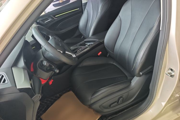 Used Roewe i5 2021 1.5L CVT Starry Edition Left Front Seat