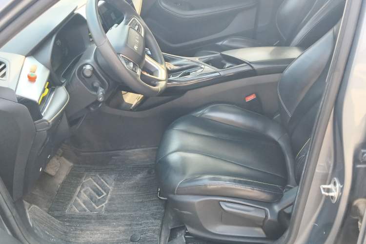 Used Roewe i5 2021 1.5L CVT Diamond Edition Left Front Seat