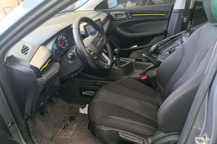 Used Roewe i5 2021 1.5L Manual Platinum Edition Left Front Seat