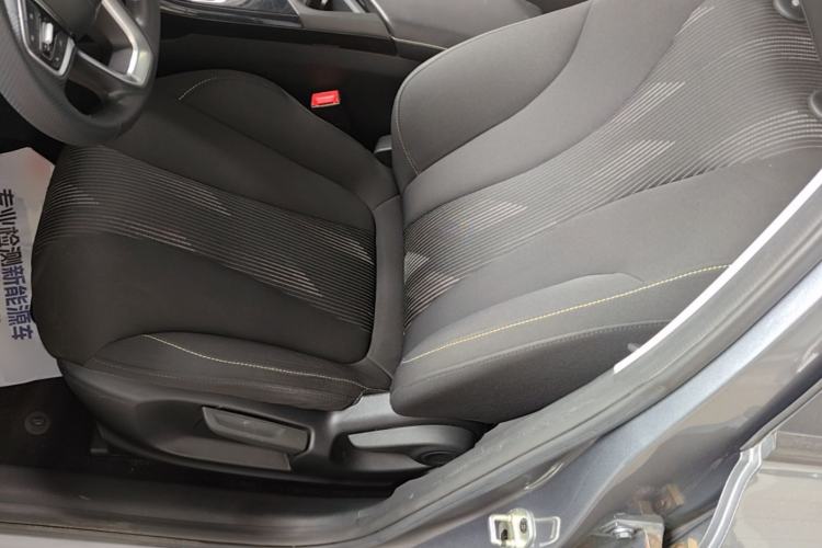 Used Roewe i5 2021 1.5L CVT Platinum Edition Left Front Seat