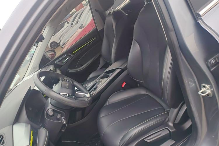 Used Roewe i5 2021 Revised Version 1.5L CVT Diamond Edition Left Front Seat