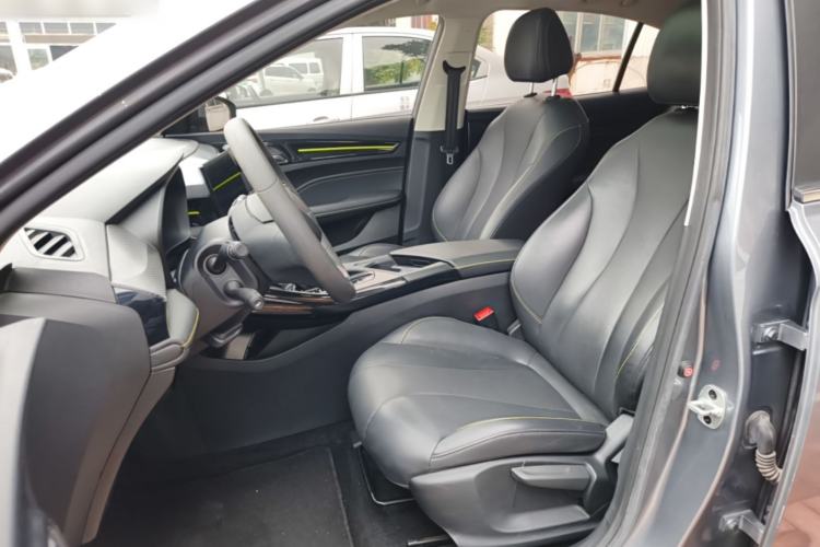 Used Roewe i5 2021 1.5L CVT Diamond Edition Left Front Seat