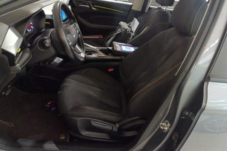 Used Roewe i5 2021 1.5L CVT Platinum Edition Left Front Seat