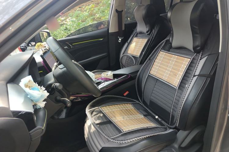 Used Roewe i5 2021 1.5L CVT Diamond Edition Left Front Seat