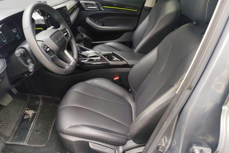 Used Roewe i5 2021 Revised Version 1.5L CVT Diamond Edition Left Front Seat