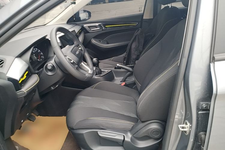 Used Roewe i5 2021 1.5L Manual Platinum Edition Left Front Seat