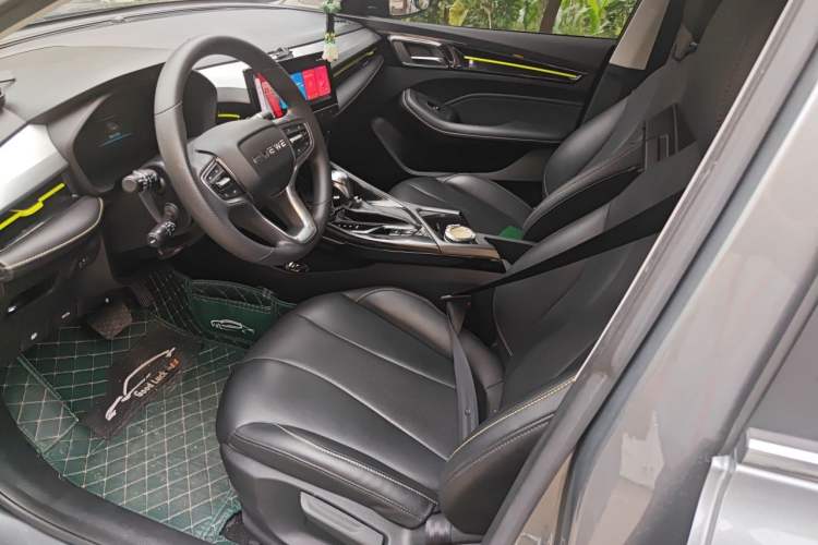 Used Roewe i5 2021 1.5L CVT Diamond Edition Left Front Seat