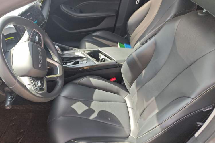 Used Roewe i5 2021 1.5L CVT Diamond Edition Left Front Seat