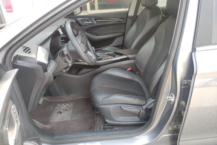 Used Roewe i5 2021 1.5L CVT Diamond Edition Left Front Seat