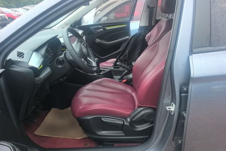 Used Roewe i5 2021 1.5L Manual Platinum Edition Left Front Seat