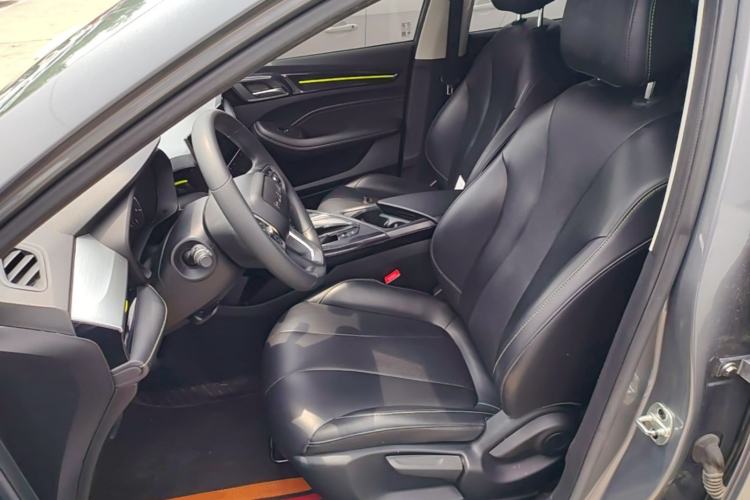 Used Roewe i5 2021 1.5L CVT Platinum Edition Left Front Seat