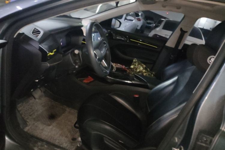 Used Roewe i5 2021 1.5L CVT Diamond Edition Left Front Seat