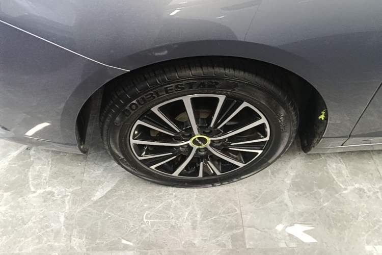 Used Roewe i5 2021 1.5L CVT Platinum Edition Left Front Wheel Hub