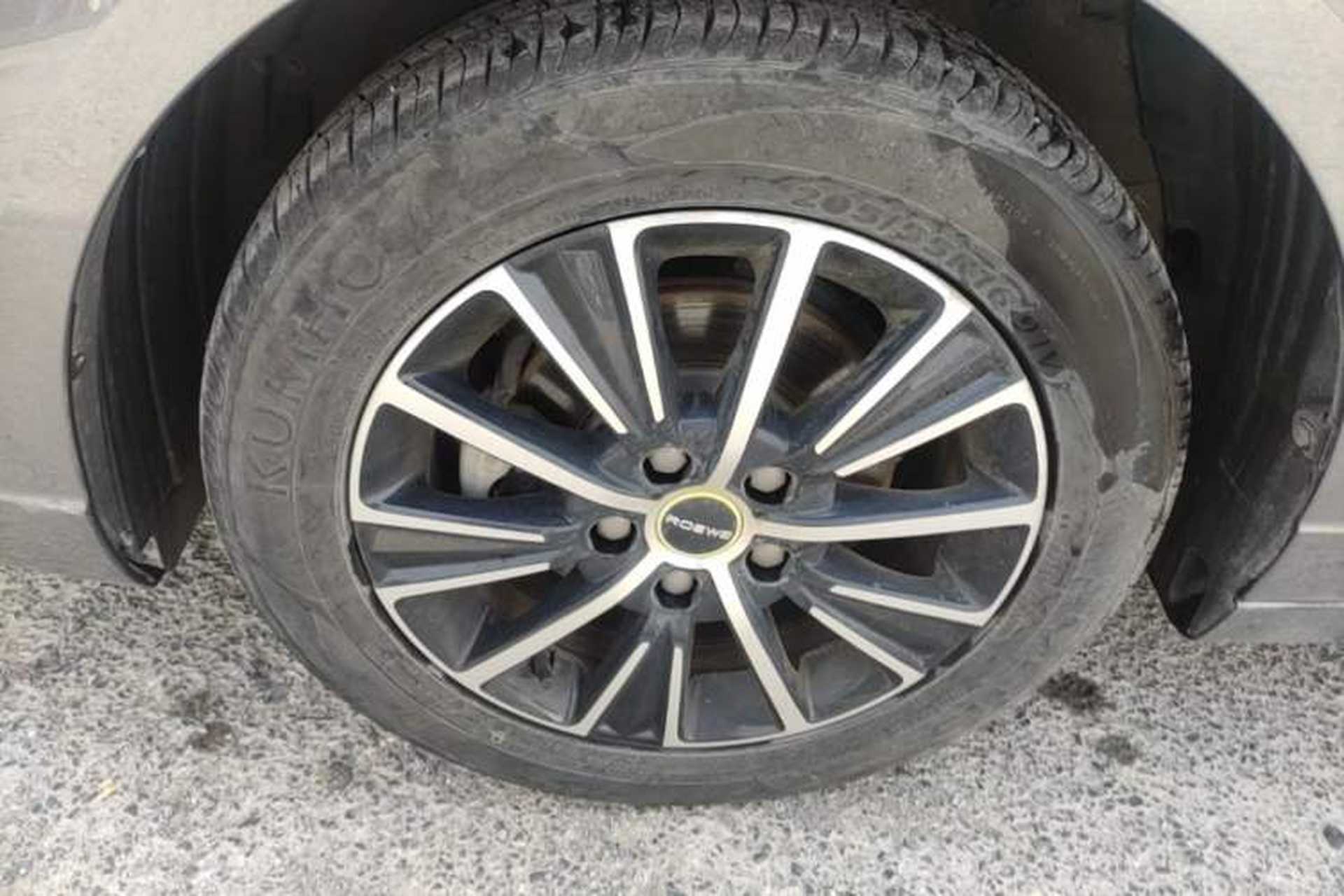 Used Roewe i5 2021 1.5L CVT Diamond Edition Left Front Wheel Hub