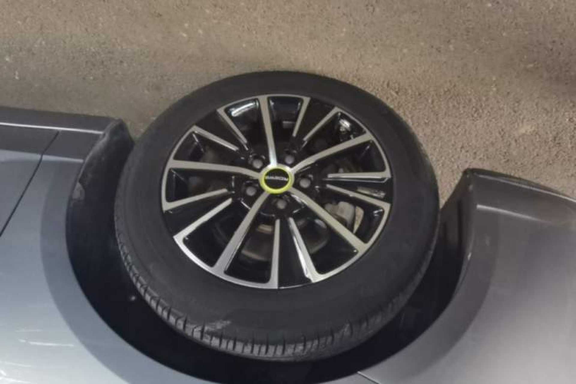 Used Roewe i5 2021 1.5L CVT Starry Edition Left Front Wheel Hub