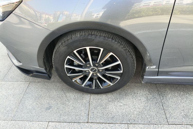 Used Roewe i5 2021 1.5L CVT Platinum Edition Left Front Wheel Hub