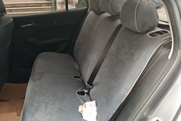 Used Roewe i5 2021 1.5L Manual Platinum Edition Left Rear Seat