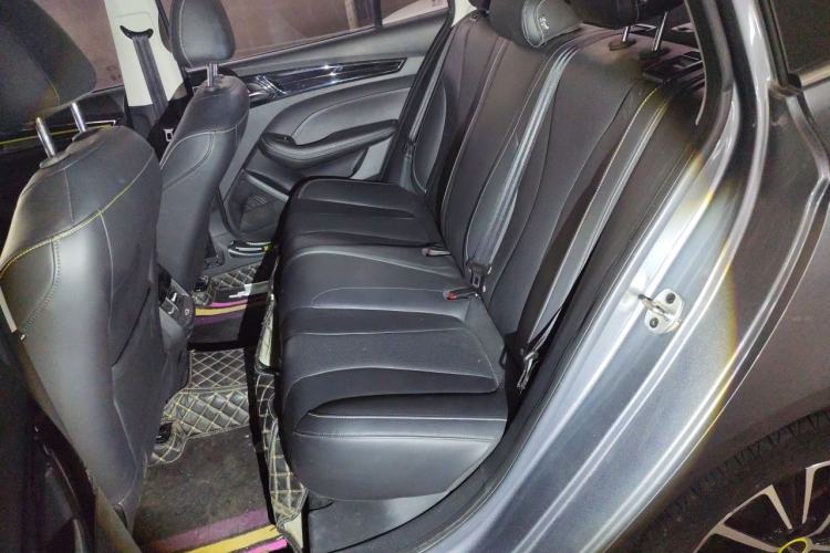 Used Roewe i5 2021 1.5L CVT Diamond Edition Left Rear Seat