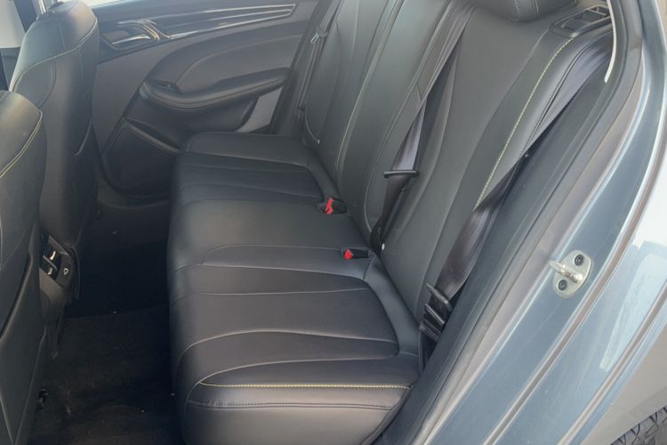 Used Roewe i5 2021 1.5L CVT Diamond Edition Left Rear Seat