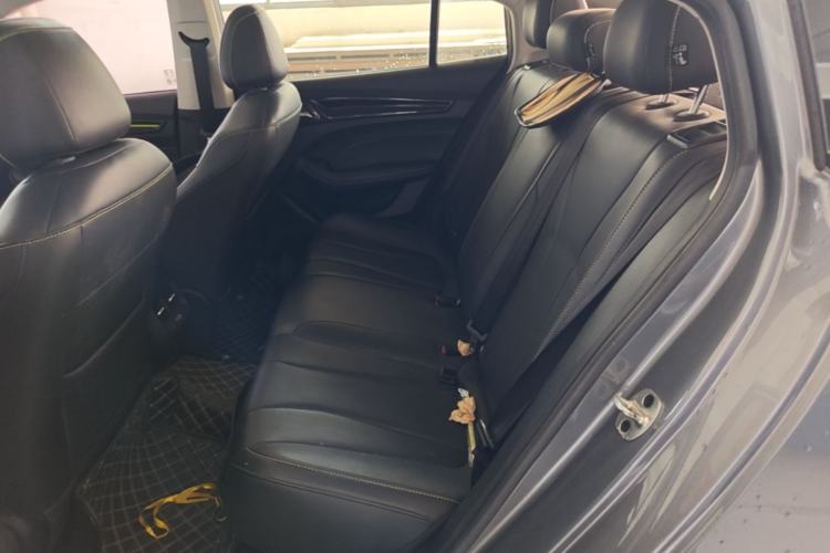 Used Roewe i5 2021 1.5L CVT Diamond Edition Left Rear Seat