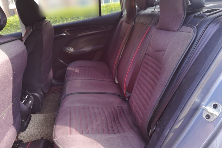 Used Roewe i5 2021 1.5L CVT Diamond Edition Left Rear Seat