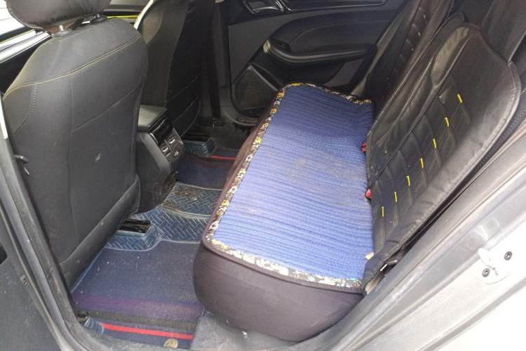 Used Roewe i5 2021 1.5L Manual Platinum Edition Left Rear Seat