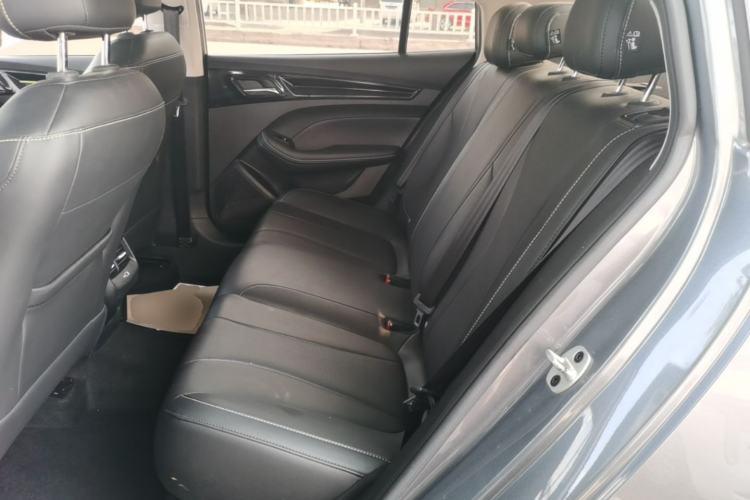 Used Roewe i5 2021 1.5L CVT Diamond Edition Left Rear Seat
