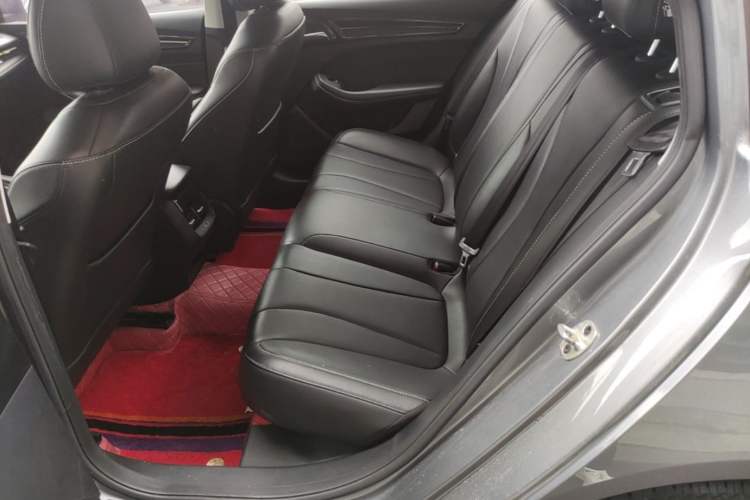 Used Roewe i5 2021 1.5L Manual Diamond Edition Left Rear Seat