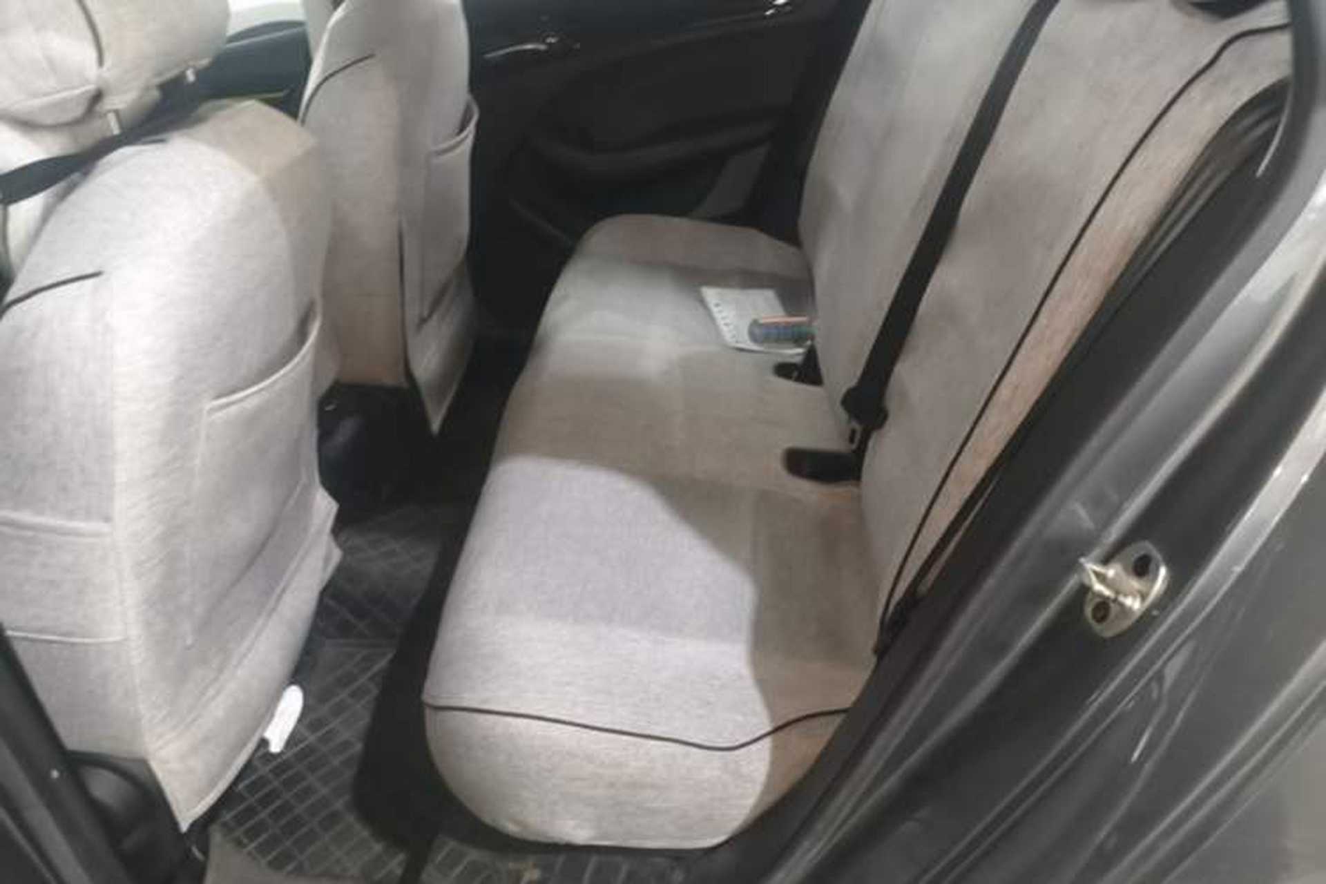 Used Roewe i5 2021 1.5L CVT Platinum Edition Left Rear Seat