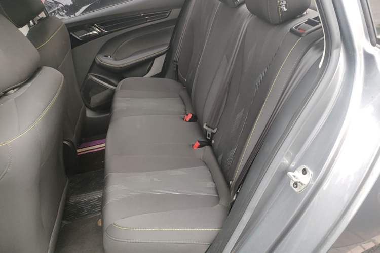 Used Roewe i5 2021 1.5L Manual Platinum Edition Left Rear Seat