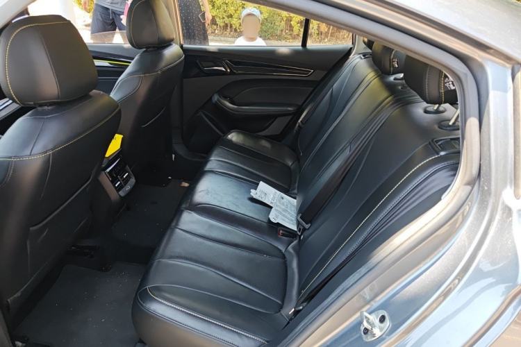 Used Roewe i5 2021 1.5L CVT Starry Edition Left Rear Seat