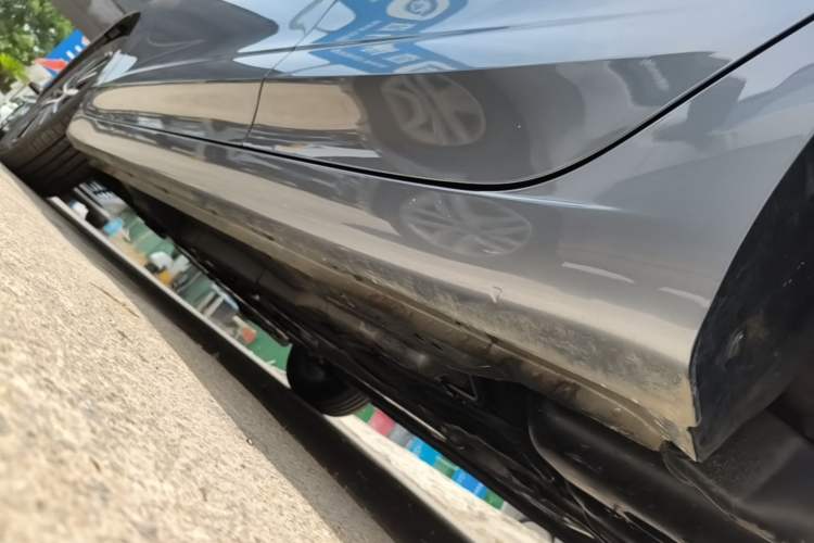 Used Roewe i5 2021 1.5L CVT Platinum Edition Left Side Sill