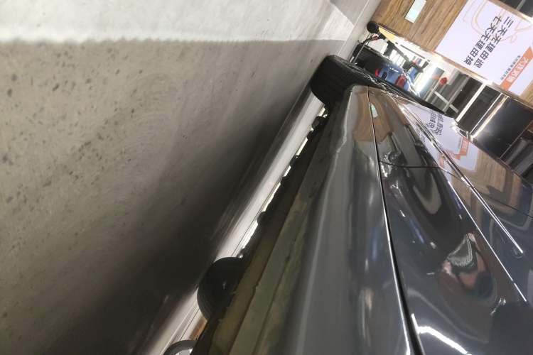 Used Roewe i5 2021 1.5L CVT Diamond Edition Left Side Sill
