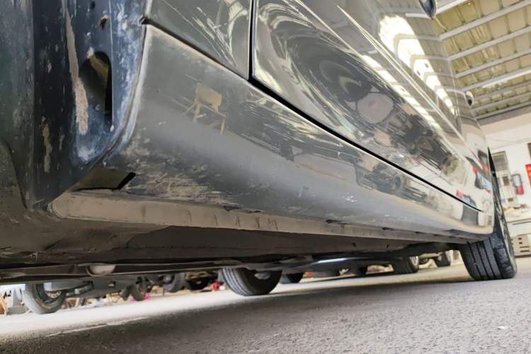 Used Roewe i5 2021 Revised Version 1.5L CVT Diamond Edition Left Side Sill