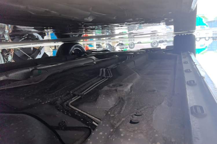 Used Roewe i5 2021 1.5L Manual Platinum Edition Left Side Sill