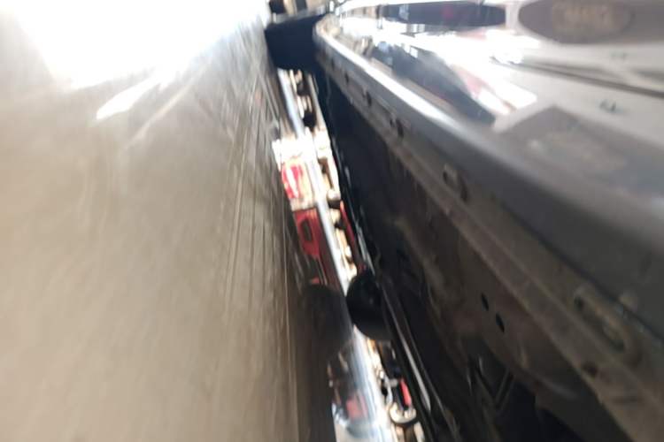 Used Roewe i5 2021 1.5L CVT Diamond Edition Left Side Sill